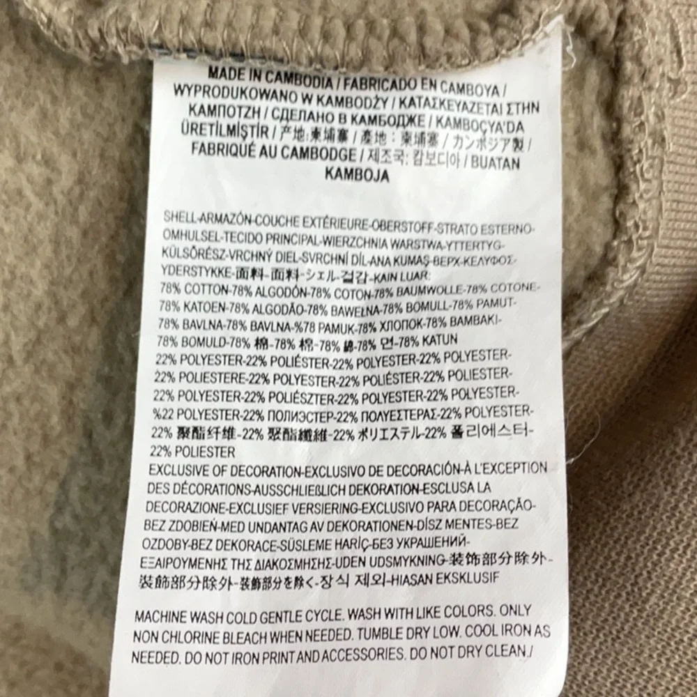 Vans brand details